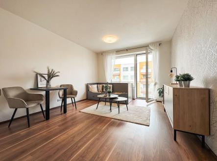 Pronájem bytu, 1+kk, 37 m²