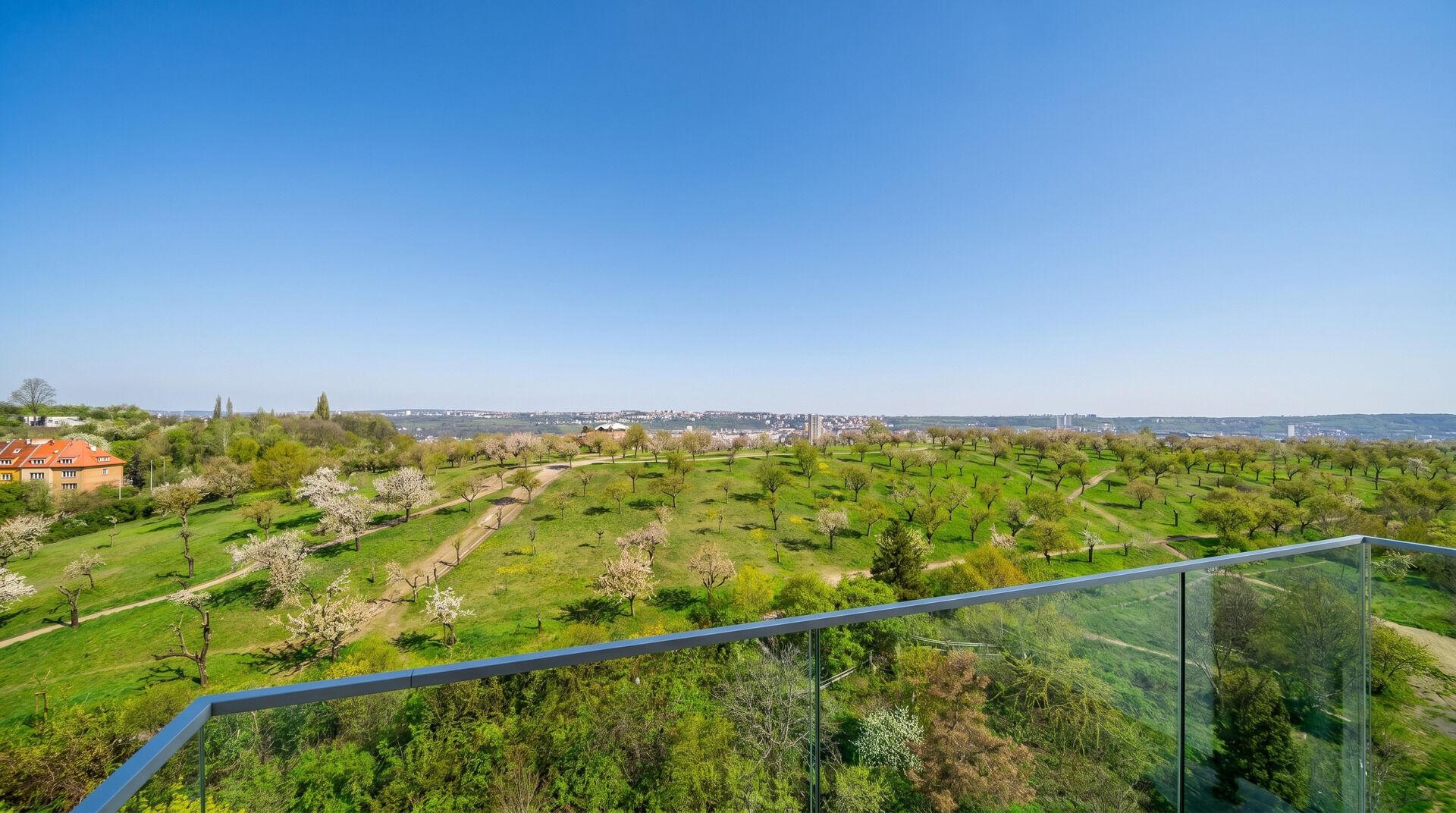 Prodej bytu 1kk, 41 m2, novostavba, ul. V Třešňovce, Praha 9