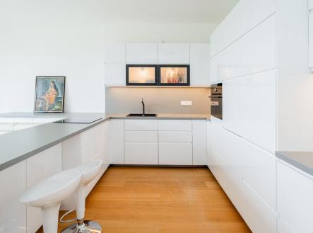 Prodej bytu, 1+kk, 41 m²