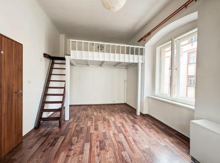 Pronájem bytu, 2+kk, 40 m²