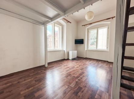 Pronájem bytu, 2+kk, 40 m²