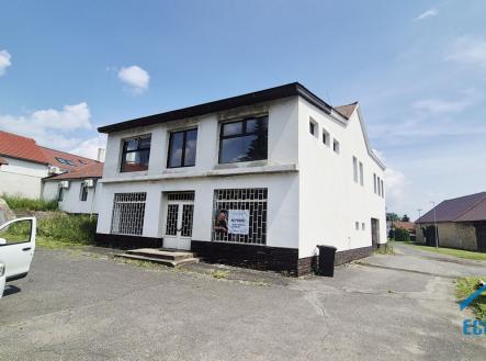 Prodej obchodní prostor, 1 080 m²