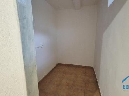 Pronájem kanceláře, 42 m²