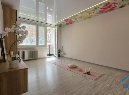 Pronájem bytu, 3+1, 80 m²