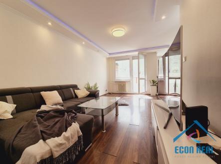 Pronájem bytu, 3+kk, 72 m²