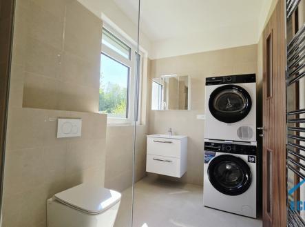 Pronájem obchodní prostory, 92 m²