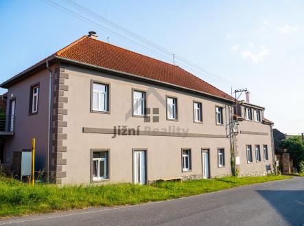 Prodej - dům/vila, 1 500 m²