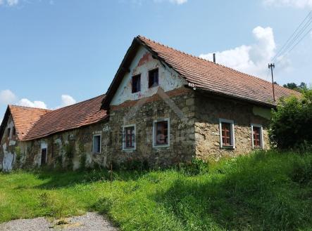 Prodej - dům/vila, 270 m²