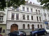 Pronájem kanceláře, 1 054 m²