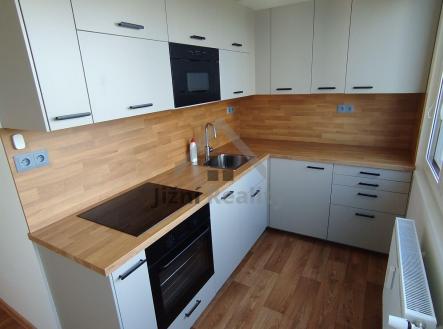 Prodej bytu, 3+1, 61 m²