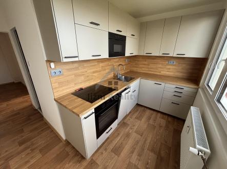 Prodej bytu, 3+1, 61 m² obrázek