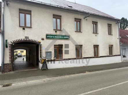 Prodej domu/vily, 900 m²