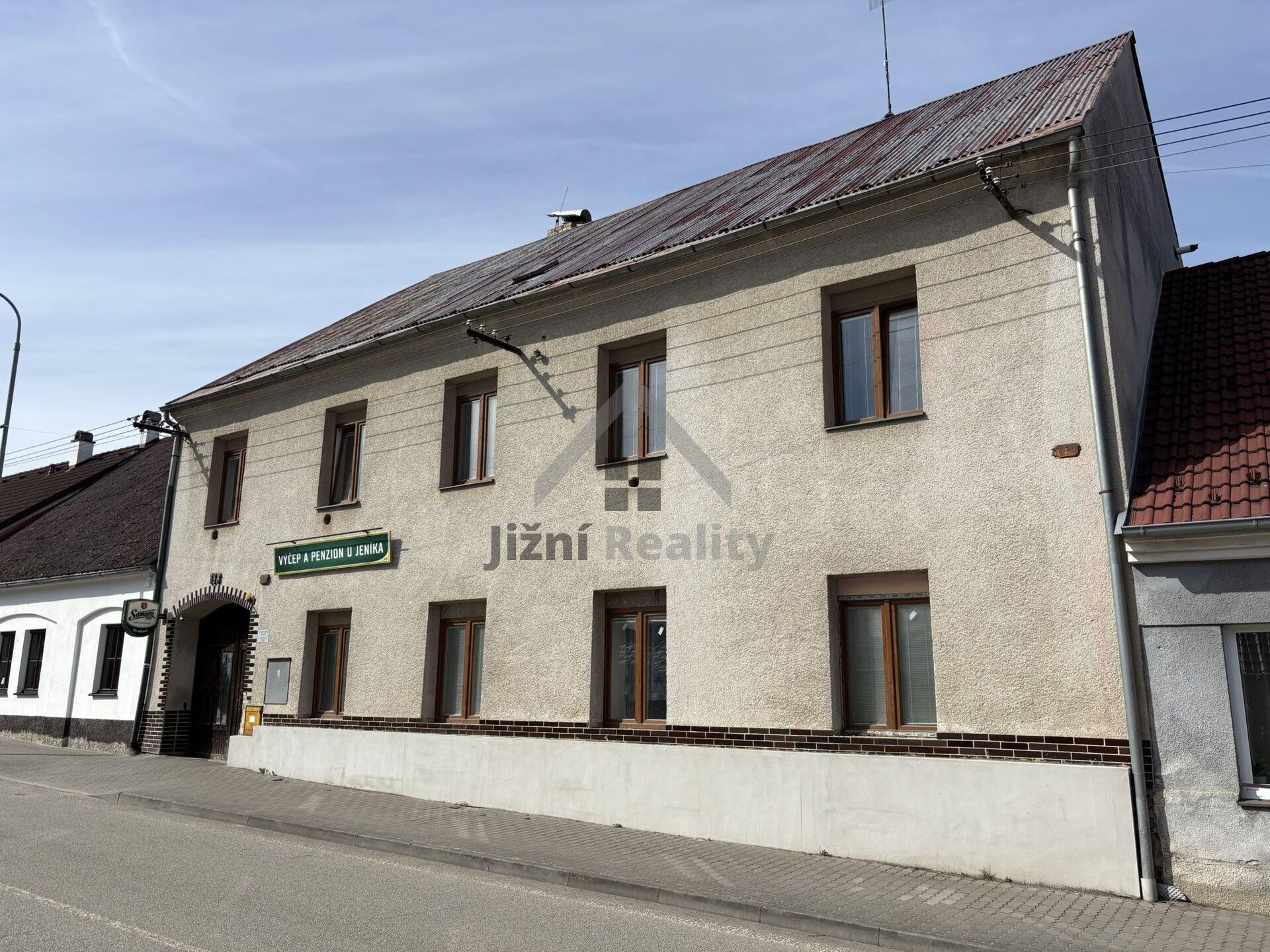 Prodej domu s restaurací ve Stráži nad Nežárkou