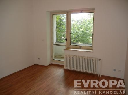 Pronájem bytu, atypický, 55 m²