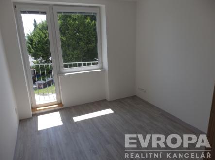 Pronájem bytu, 3+kk, 57 m²