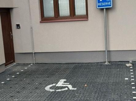 Pronájem bytu, 1+kk, 35 m²