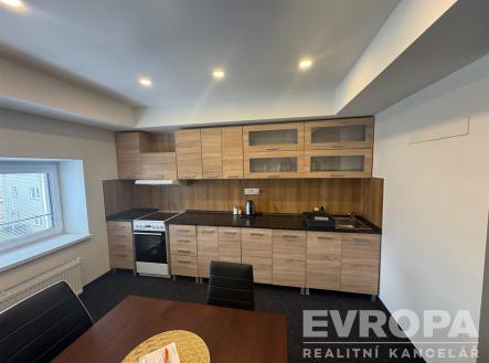 Pronájem bytu, 2+1, 94 m²