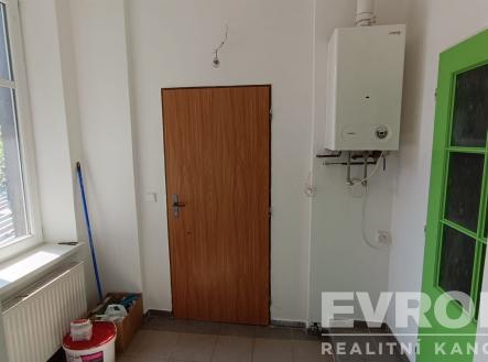 Pronájem bytu, 1+1, 41 m²