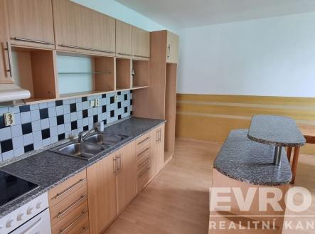 Pronájem bytu, 3+kk, 76 m²