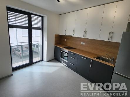 Pronájem bytu, 2+1, 55 m²