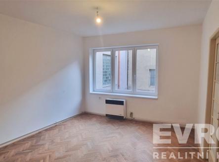 Pronájem bytu, 2+1, 58 m²