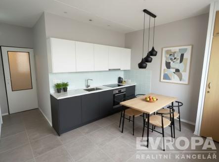 Prodej bytu, 5+1, 90 m²