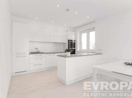 Prodej domu/vily, 173 m²