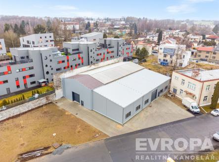 Prodej skladovací prostor, 819 m²