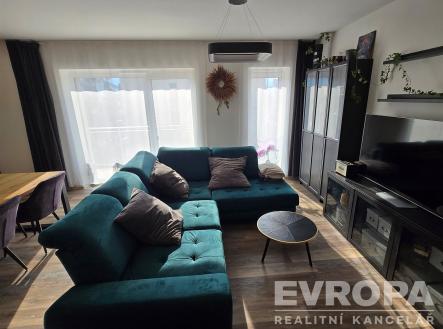 Pronájem bytu, 2+kk, 55 m²