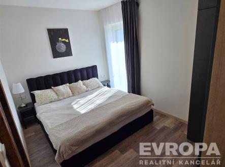 Pronájem bytu, 2+kk, 55 m²