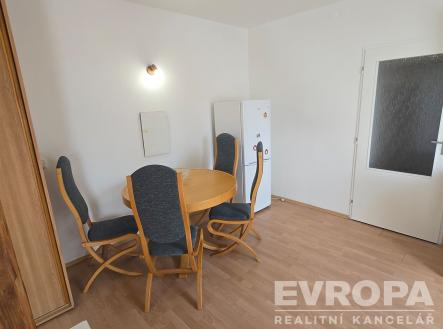 Pronájem bytu, 2+kk, 79 m²