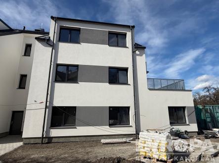 Pronájem bytu, 2+kk, 50 m²
