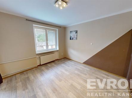 Pronájem bytu, 3+1, 68 m²