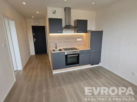 Pronájem bytu, 2+kk, 40 m² obrázek