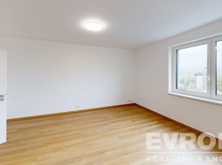 Pronájem bytu, 1+kk, 35 m²