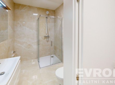 Pronájem bytu, 1+kk, 35 m²