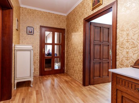 Prodej bytu 3+kk, Residence Bohemia, 2. NP, 91 m2, Karlovy Vary - Libušina
