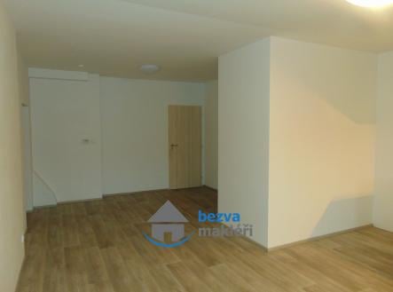 Pronájem bytu, 2+kk, 69 m²