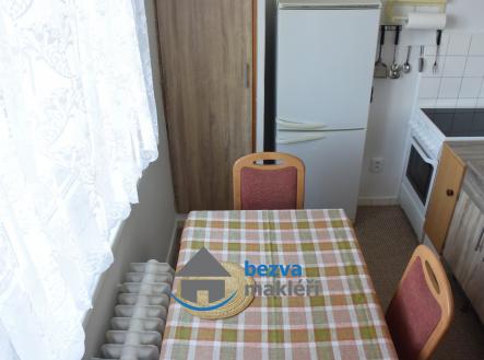 Pronájem bytu, 1+1, 42 m²