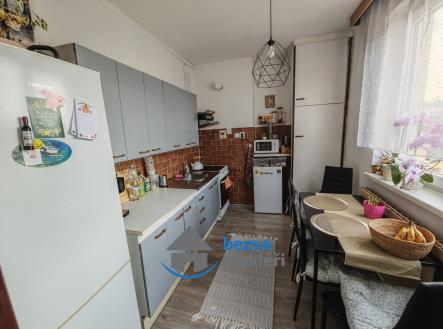 Pronájem bytu, 2+1, 59 m²