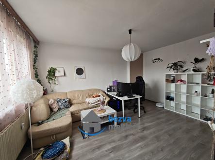 Pronájem bytu, 2+1, 59 m²