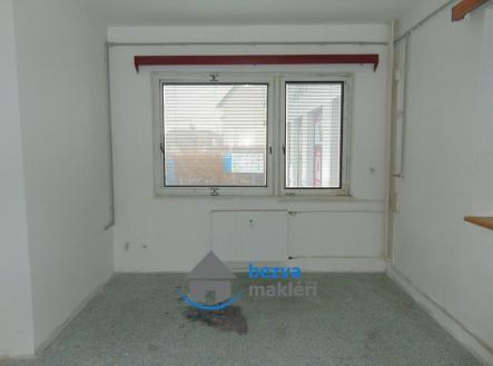 Pronájem komerčního objektu, sklad, 14 m²