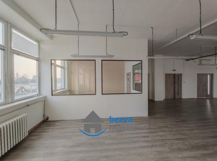 Pronájem komerčního objektu, výroba, 189 m²