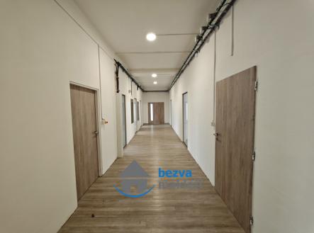 Pronájem komerčního objektu, výroba, 48 m²