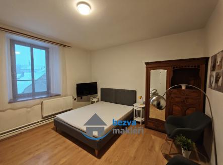 Pronájem bytu, 1+kk, 22 m²