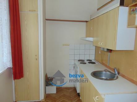 Pronájem bytu, 1+1, 32 m²