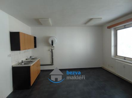 Pronájem kanceláře, 53 m²