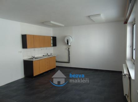 Pronájem kanceláře, 53 m²