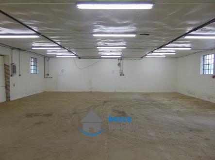 Pronájem komerčního objektu, výroba, 164 m²