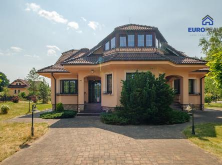 Prodej - dům/vila, 314 m²